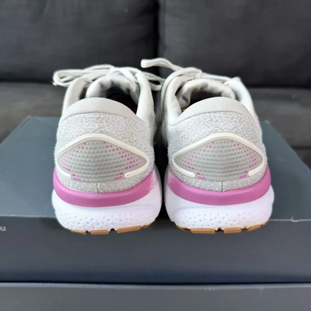 Brooks Ghost 16 White Nitrogen Running Shoe Women's 9.5 Wide